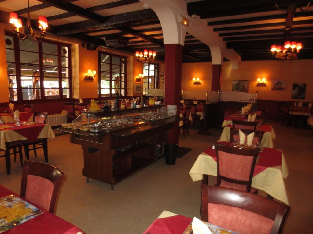 Hotellerie Du Centre Salies-du-Salat Zewnętrze zdjęcie