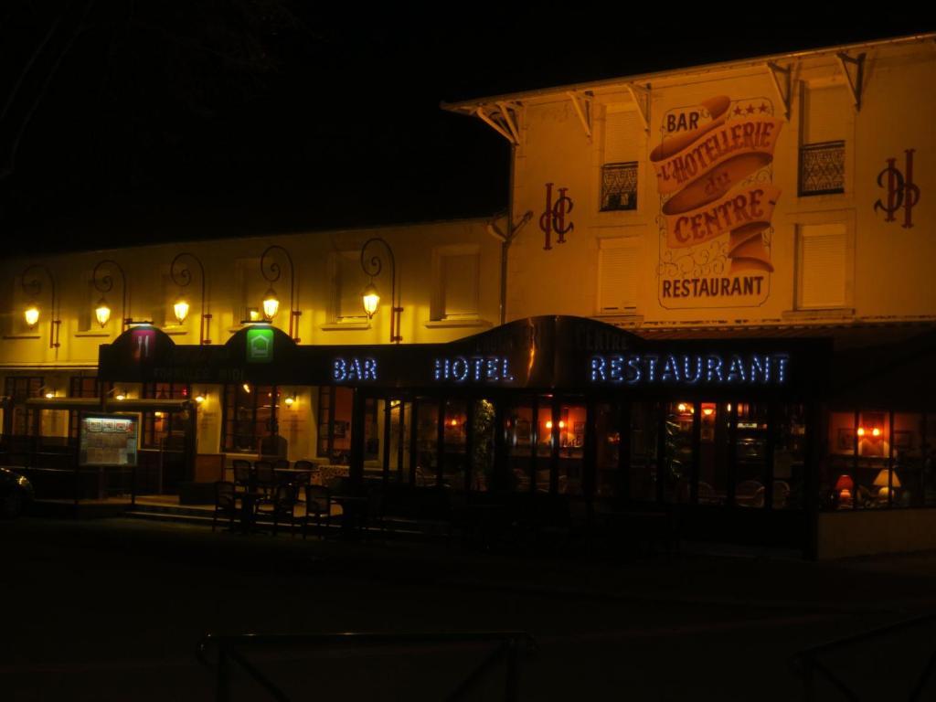 Hotellerie Du Centre Salies-du-Salat Zewnętrze zdjęcie